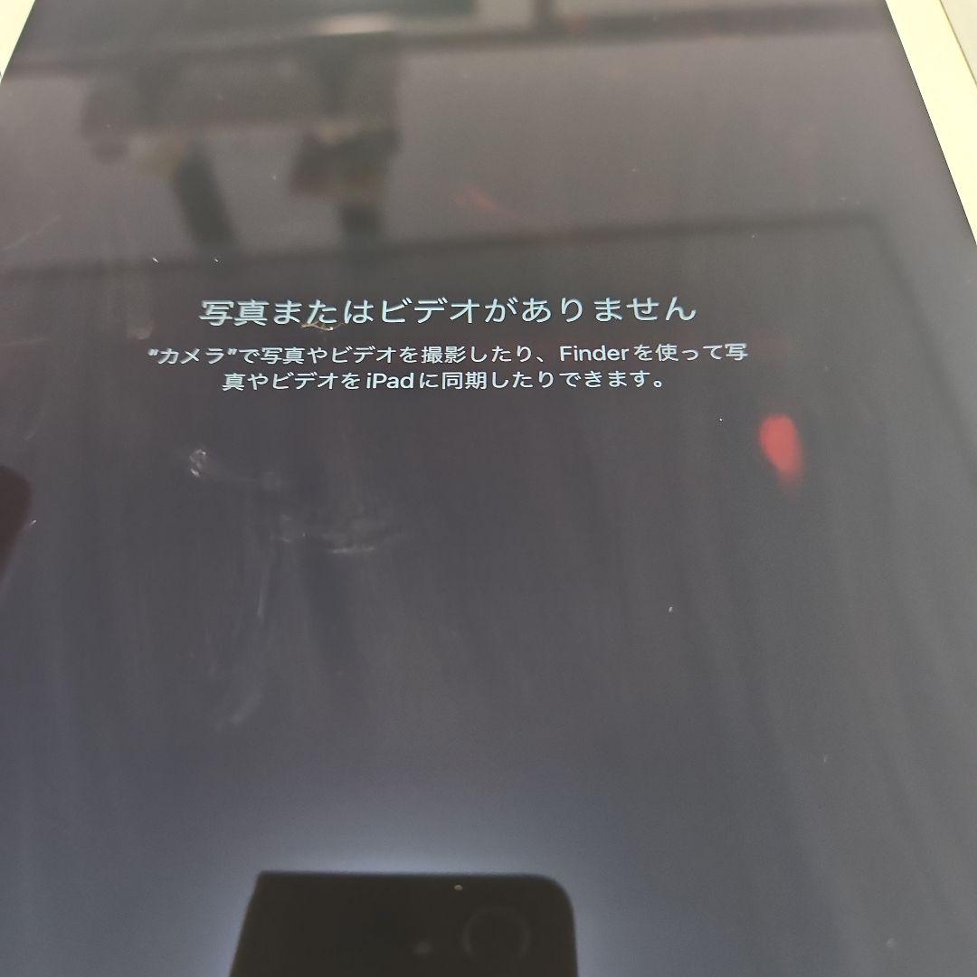 Apple iPad Air 2 本体　128GB（SIMフリー）