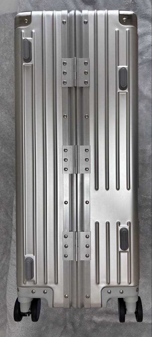 【新品・未使用品】innovator アルミスーツケース 限定色 70L