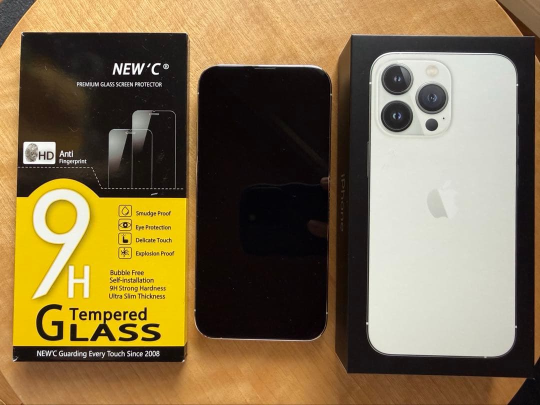 美品Apple iPhone13Proシルバー256GB SIMフリー