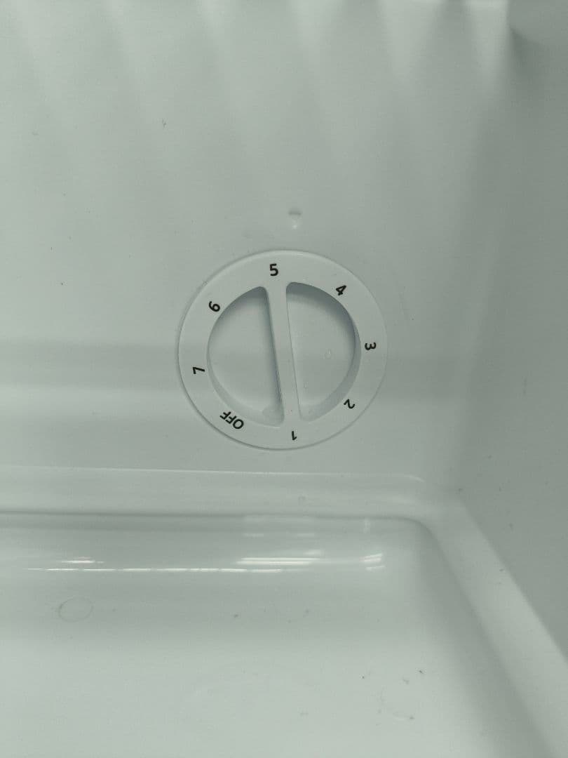2025年製　COMFEE' 前開き 32L冷凍庫 小型 RCD40WH1JP