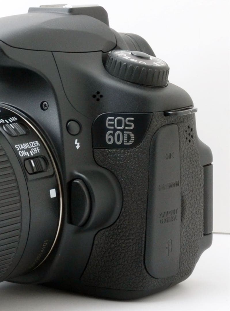 STMレンズ！Canon EOS 60D★美品★転送OK★本格一眼レフ