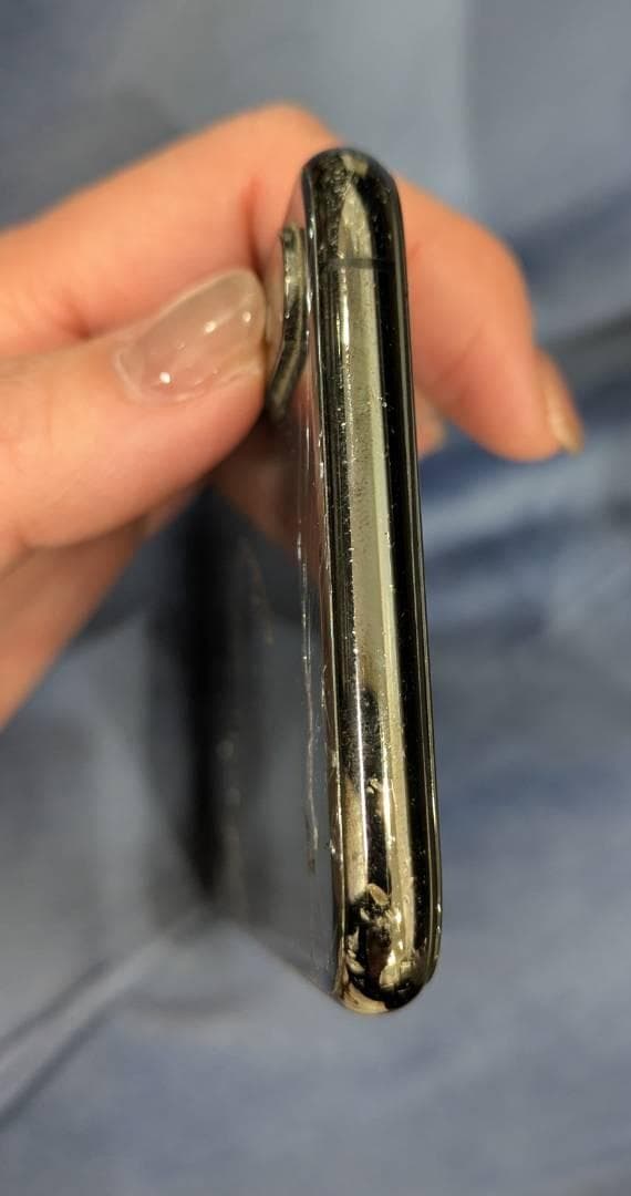 【ジャンク】iPhone XS 256GB（バッテリー75%）