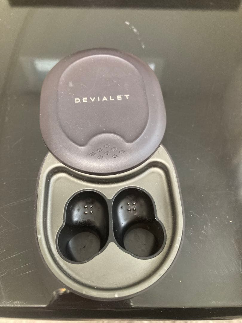 DEVIALET ワイヤレスイヤホン ブラック 充電ケース付き