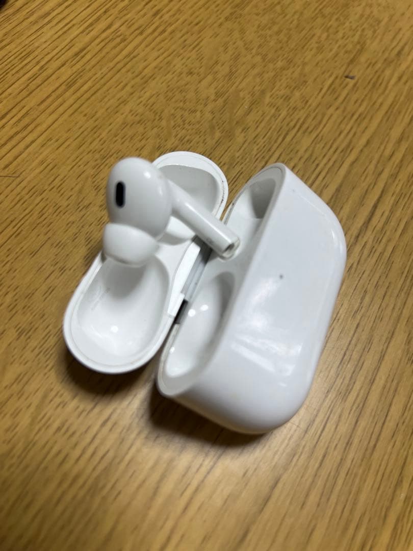 AirPods Pro（第2世代）　片方　右　イヤホン　Apple アップル