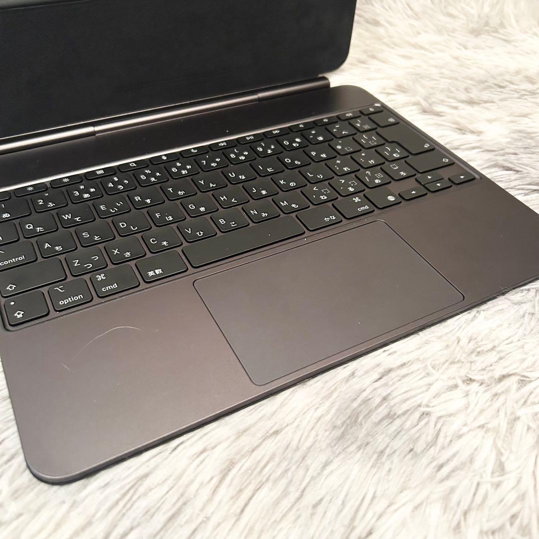 【極美品】Apple iPad Pro M5/M4用 MagicKeyboard