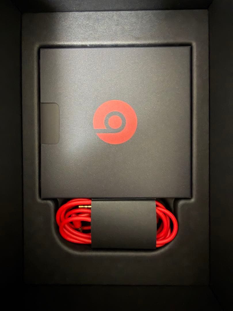 Beats ワイヤレスヘッドセット EST 08 レッド/ブラック