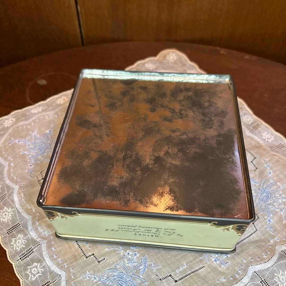 イギリス　ビンテージ　Thorne’sトフィー缶 Thomas Lawrence