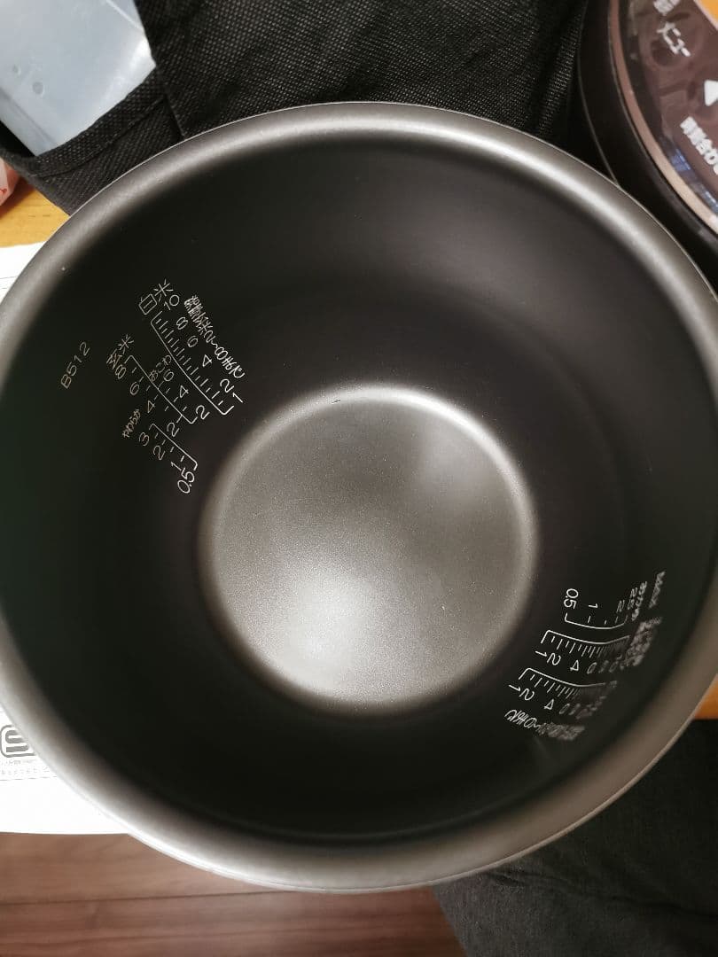 JET NP-ZD18型 炊飯器 1370W　2017年製