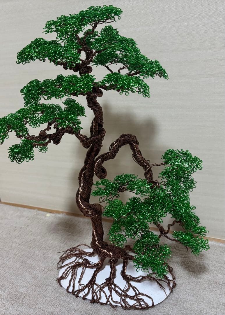ワイヤーアート針金盆栽