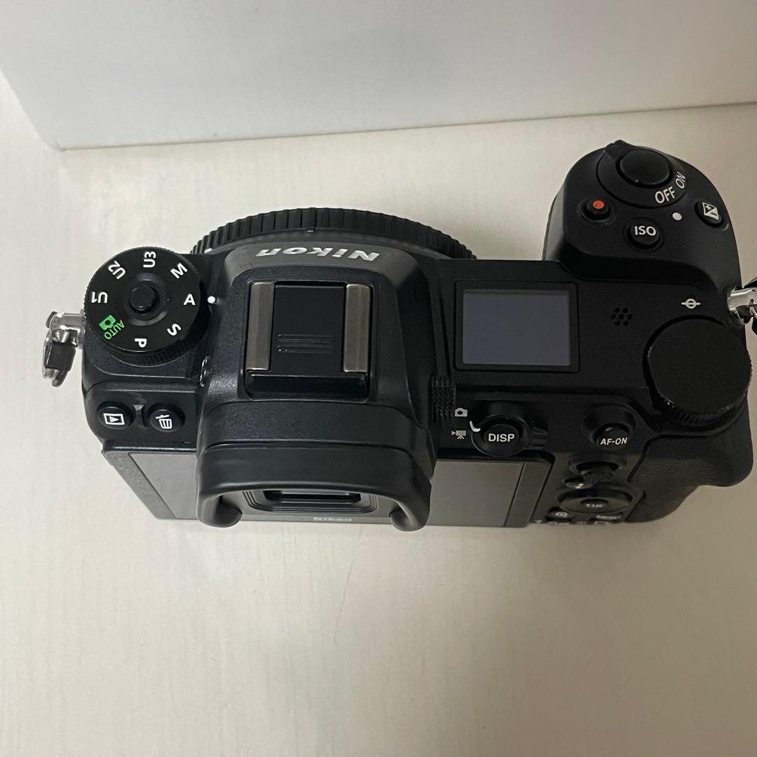 Nikon Z6 ミラーレス一眼カメラ 本体 箱付き