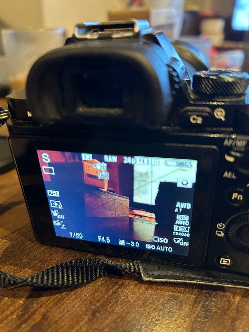 SONY α7R ミラーレス一眼カメラ　動作確認済