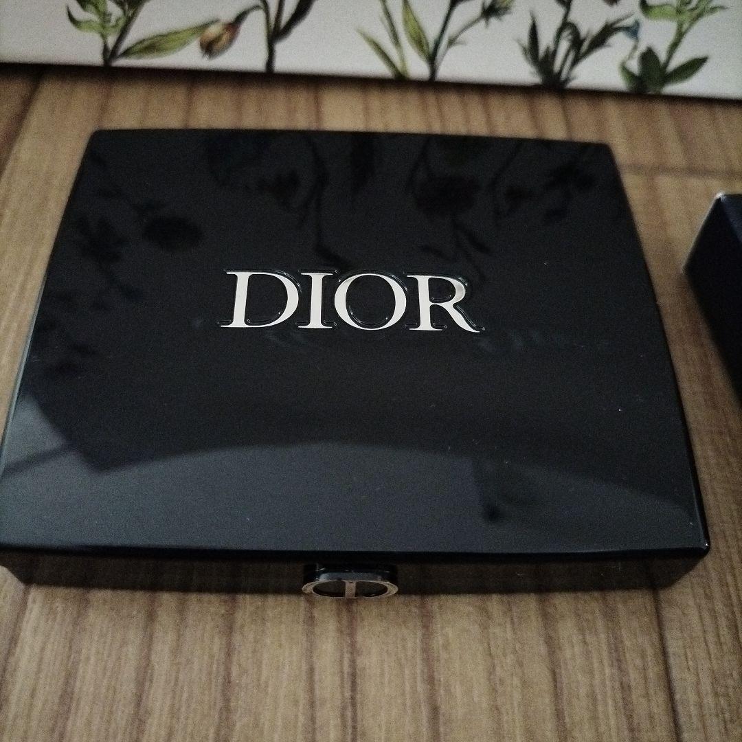 新品未使用Dior DiorShow5Couleursアイシャドウ559ポンチョ
