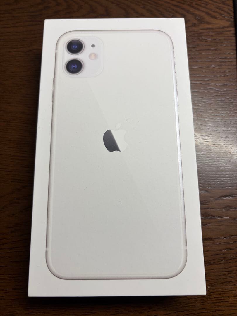 s*o様 Apple iPhone 11 ホワイト 本体 箱付き