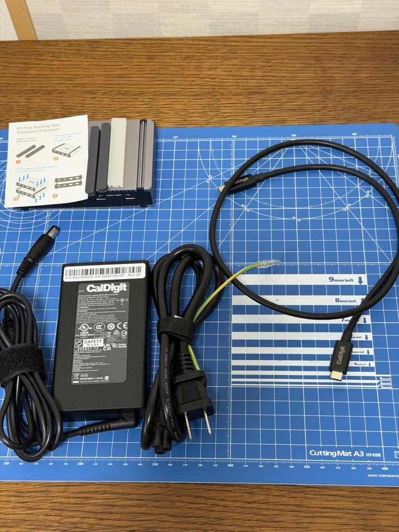 分配器・切替器 CalDigit Thunderbolt 5 Element 5 Hub
