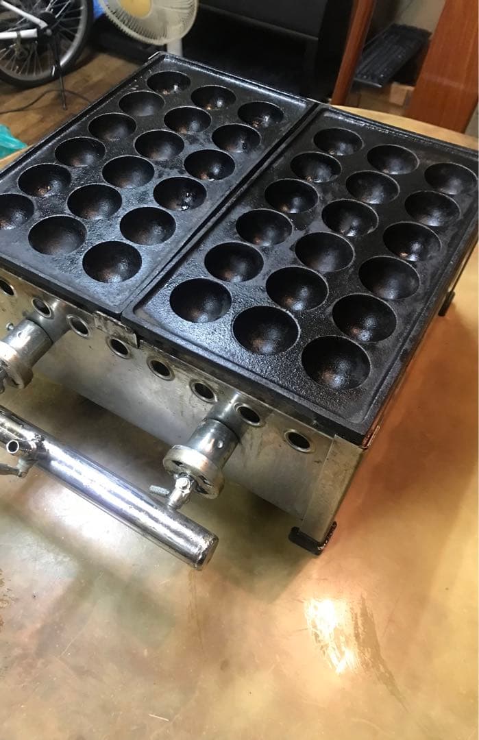 ガス式たこ焼き器 大玉18穴 ✖️2大型 ステンレス製業務用プロパン