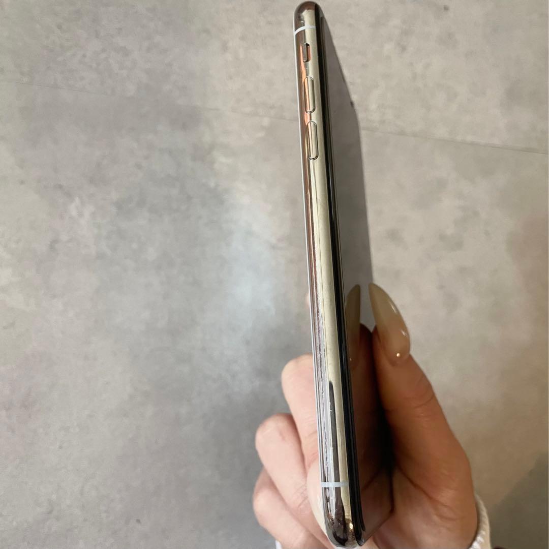 【美品】Apple iPhone X ホワイト　256GB