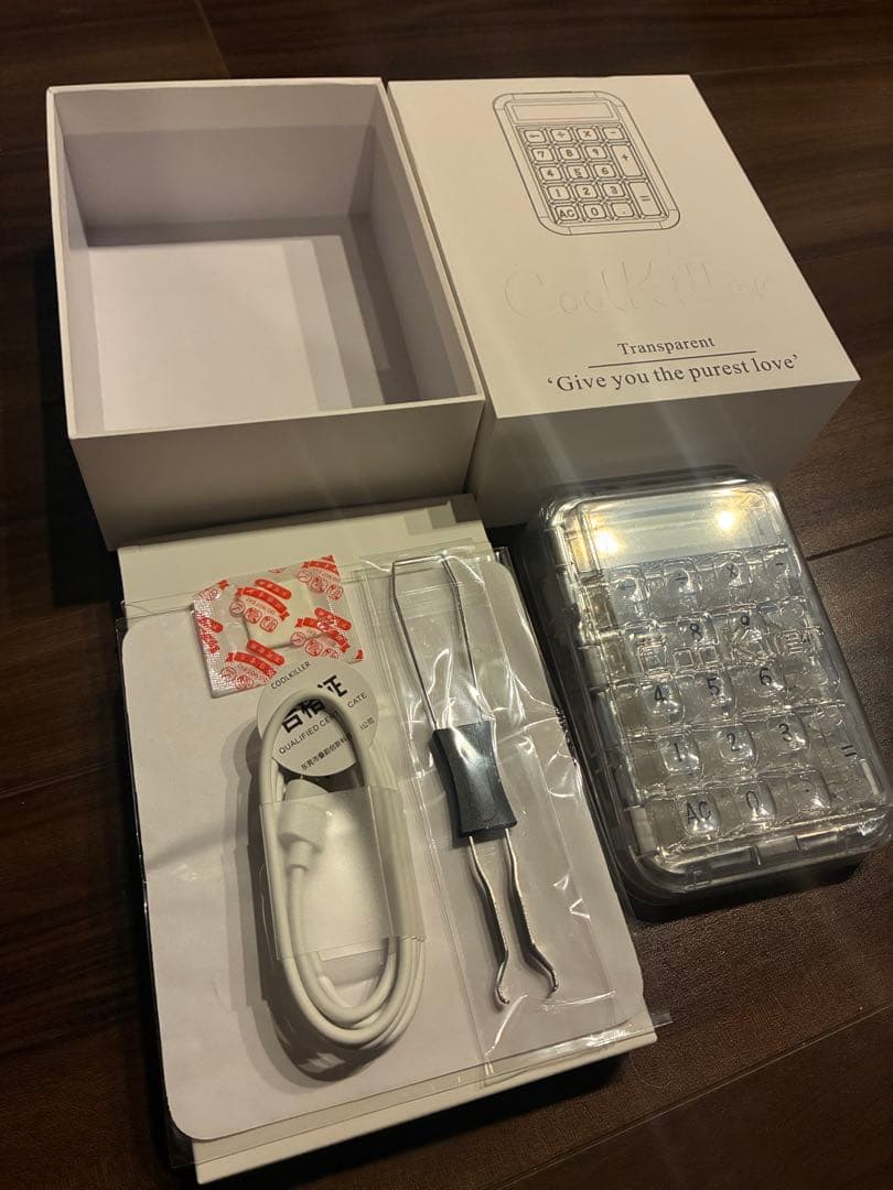 ✰正規品新品✰CoolKiller クリア 光る 電卓 USBケーブル付き
