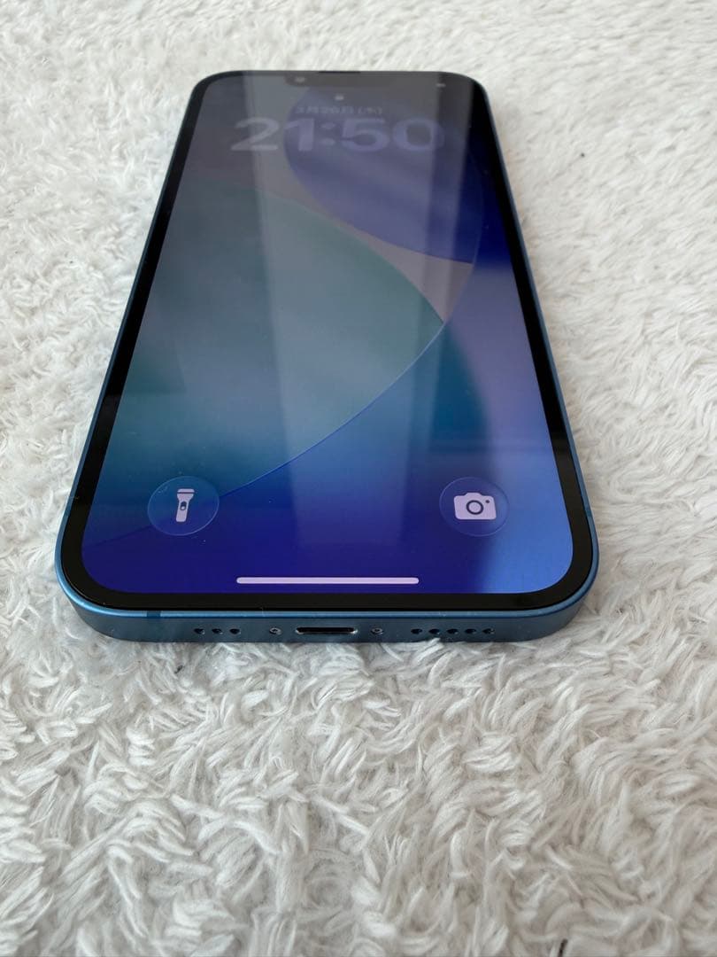 美品Apple iPhone 13 ブルー 256G 本体