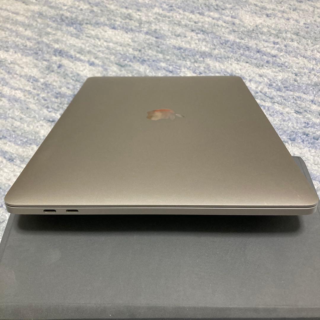 良品 MacBook Pro 2019
