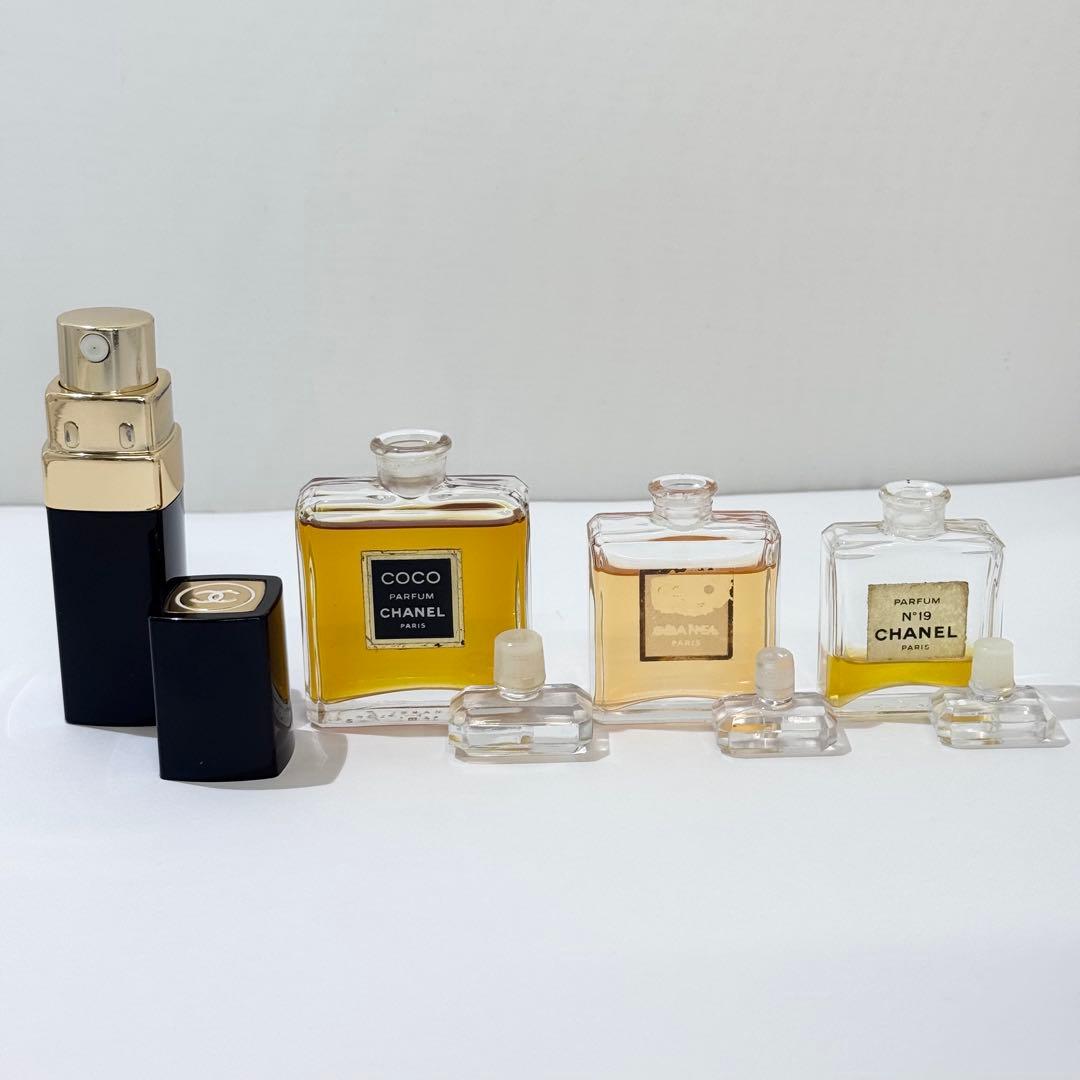 CHANEL COCOCHANEL N°5 N°19 ミニ香水4本セット