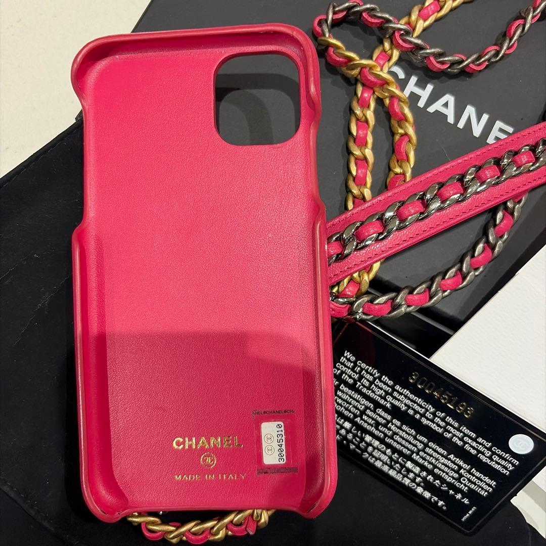 サリア　CHANEL ピンク レザー iPhone11ケース