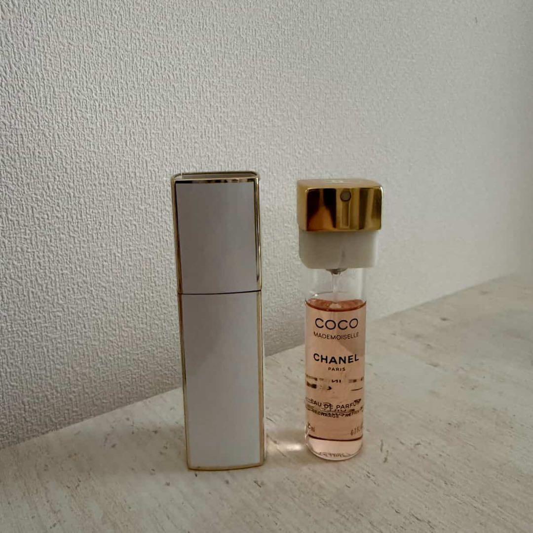 CHANELココマドモアゼル ツィスト&スプレイ　香水