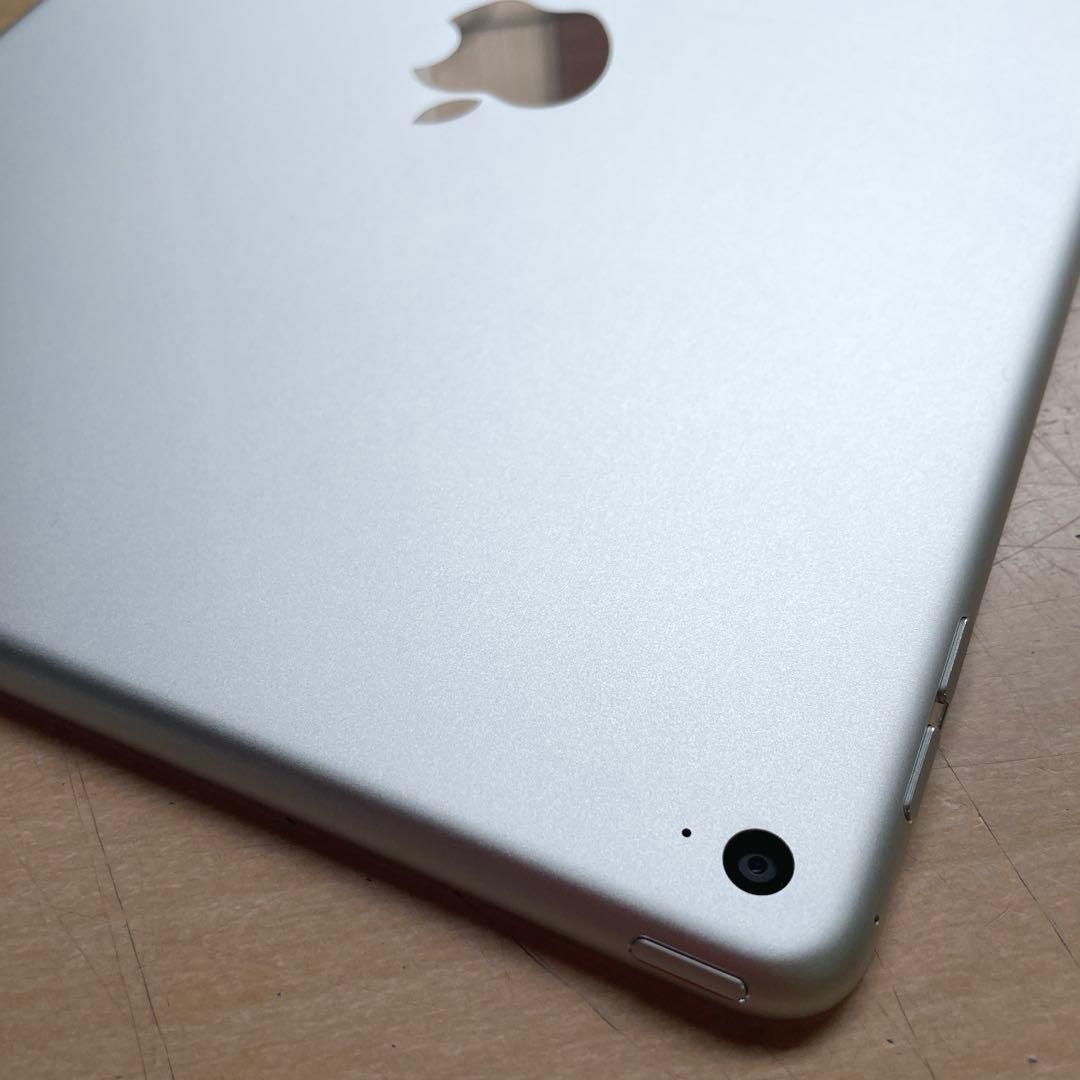 iPad Air 2 Wi-Fiモデル　シルバー　16GB A1566 超美品