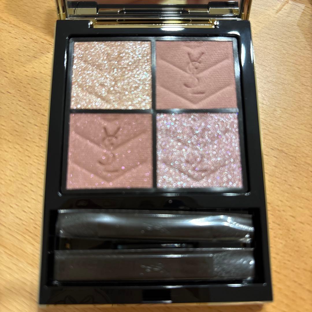 YSL アイシャドウパレット 126 スパークリングラスト