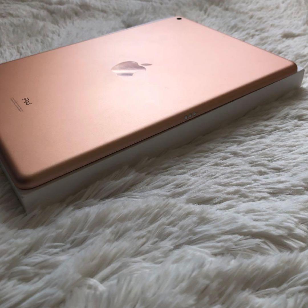 【年始割】iPad 第7世代 128GB 【すぐ発送】