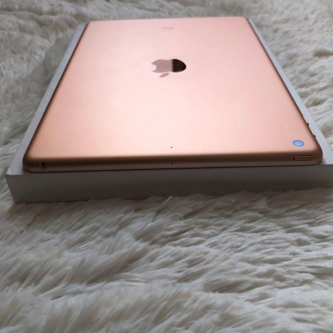 【年始割】iPad 第7世代 128GB 【すぐ発送】