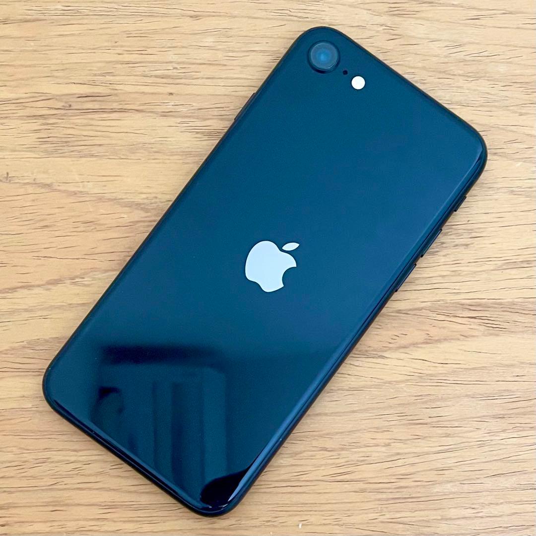 ◎ Apple iPhone SE 第三世代 MMYC3J/A 97%