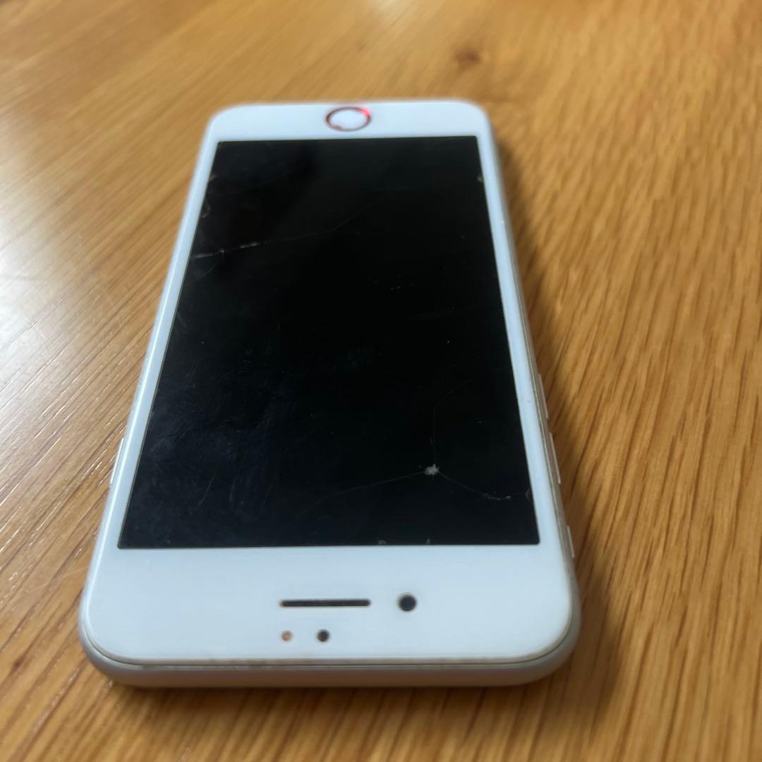 iPhone8 64GB 画面割れあり
