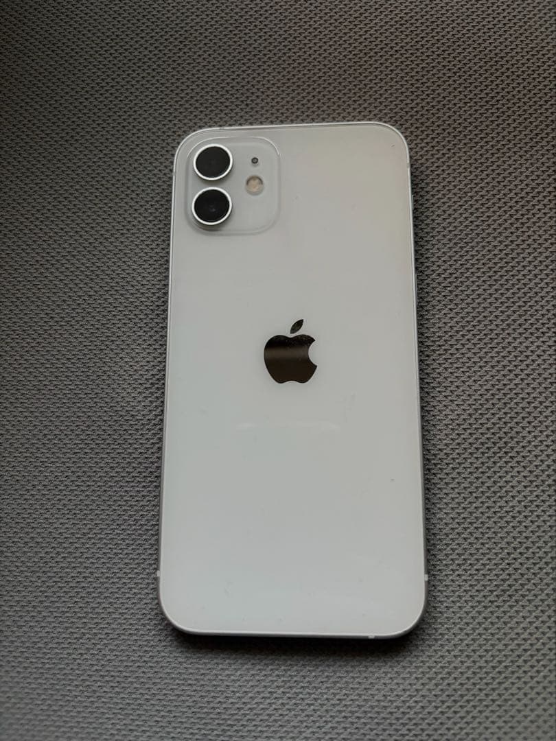 Apple iPhone 12 ホワイト 64GB SIMフリー