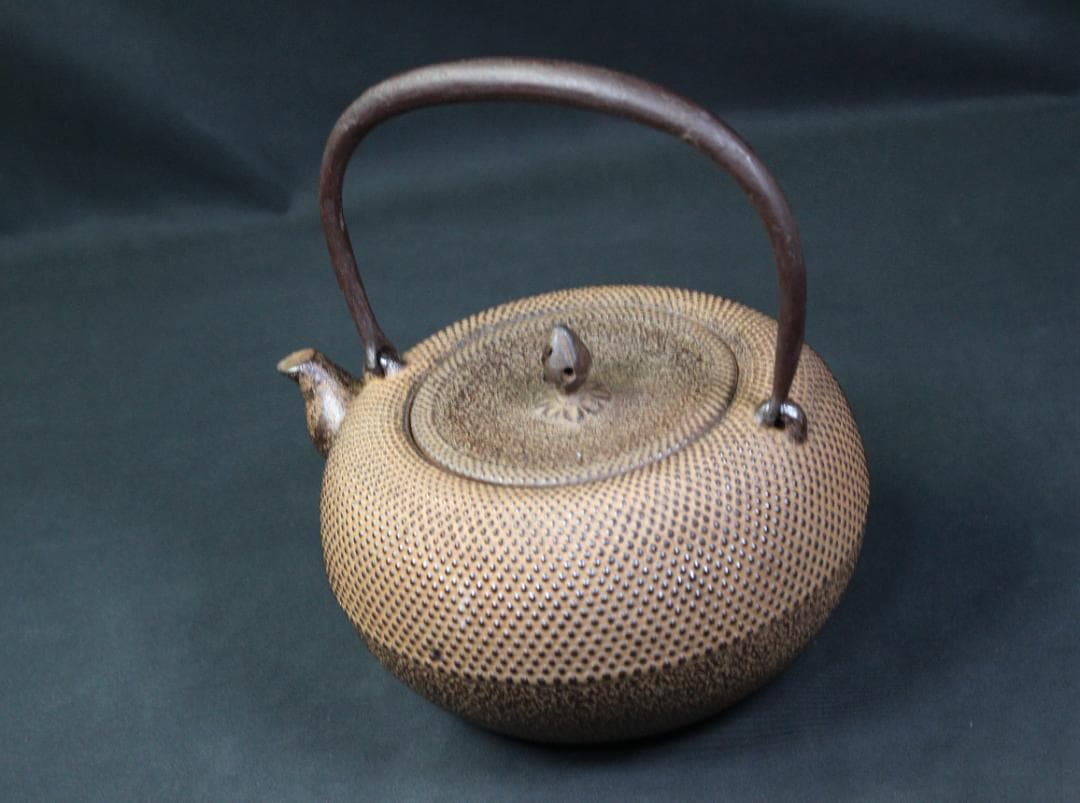 照光堂　在銘　茶道具　南部鉄瓶　共箱付