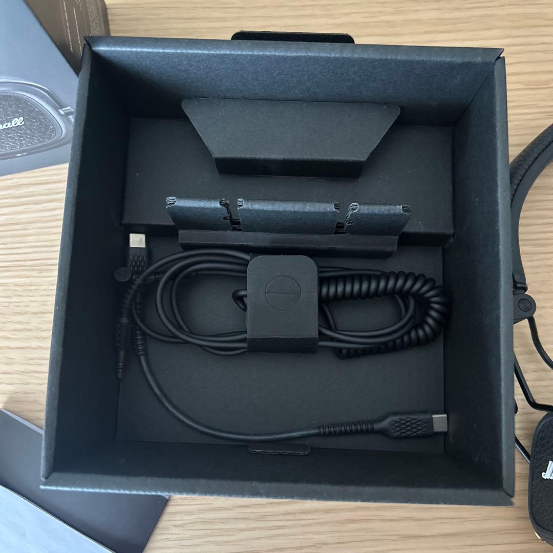 美品 Marshall MAJOR V ワイヤレスヘッドホン Bluetooth