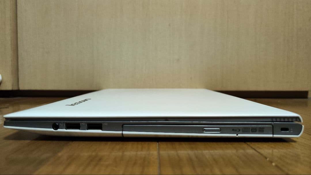Windowsノート本体 Lenovo Ideapad Z500 i5-3210M 8Gb/HDD 1Tb