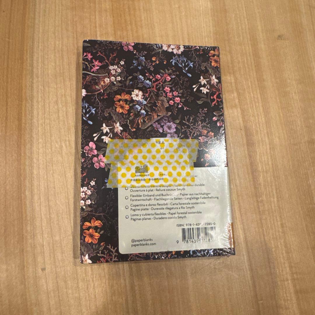 Letti・Paperblanks 手帳ノートまとめ売り 定価 １万円相当