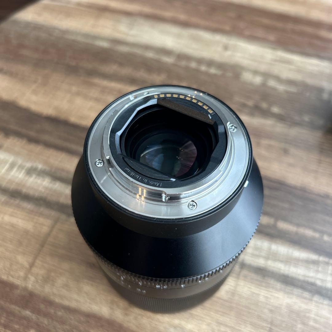 【単焦点】Planar T* FE 50mm F1.4 ZA momo!