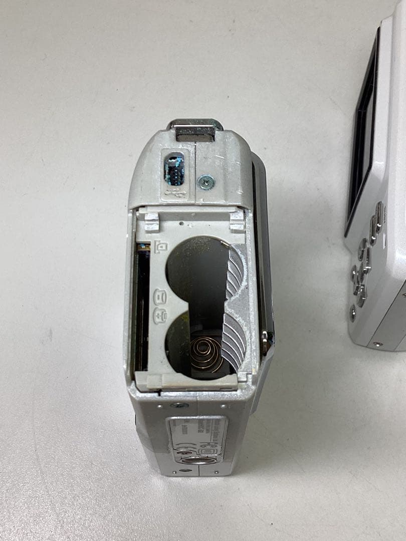 k*u様 ジャンク　MINOLTA、Polaroidなど　まとめて4点