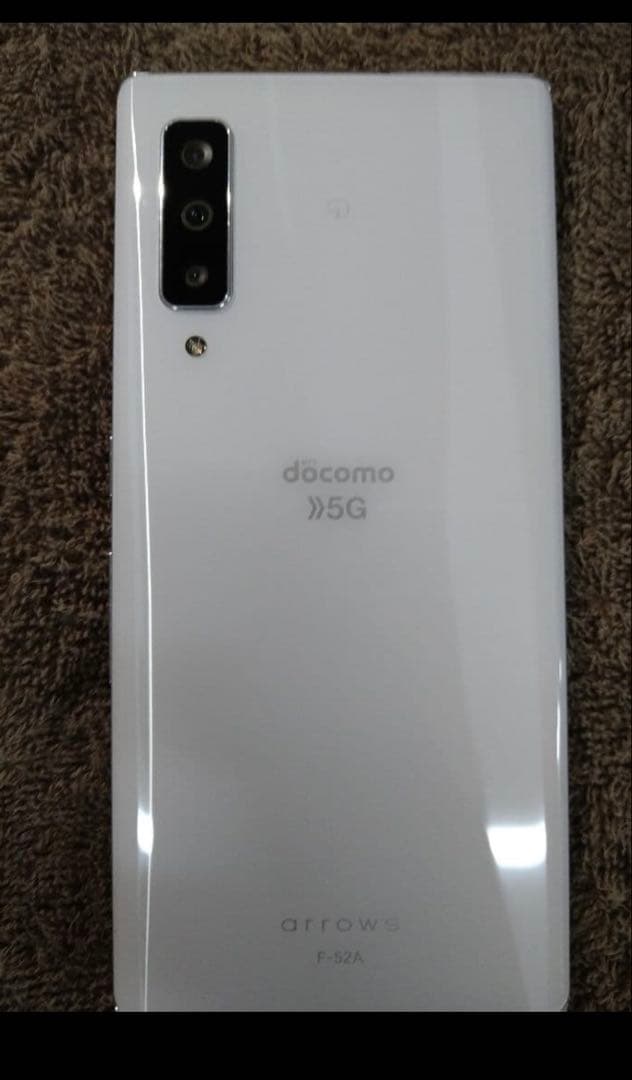 値下げしました。ARROWS　NX9　ホワイト