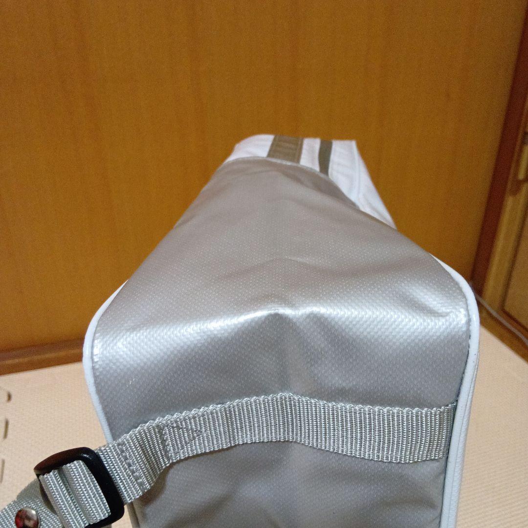 非常用持ち出しリュック　避難バックパック白　 十字マーク　保健　防災　地震　備蓄