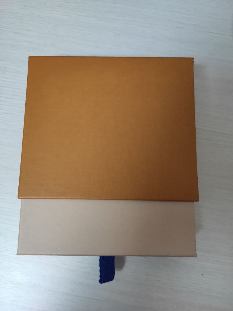 ルイヴィトンLVレディースラッピング空箱