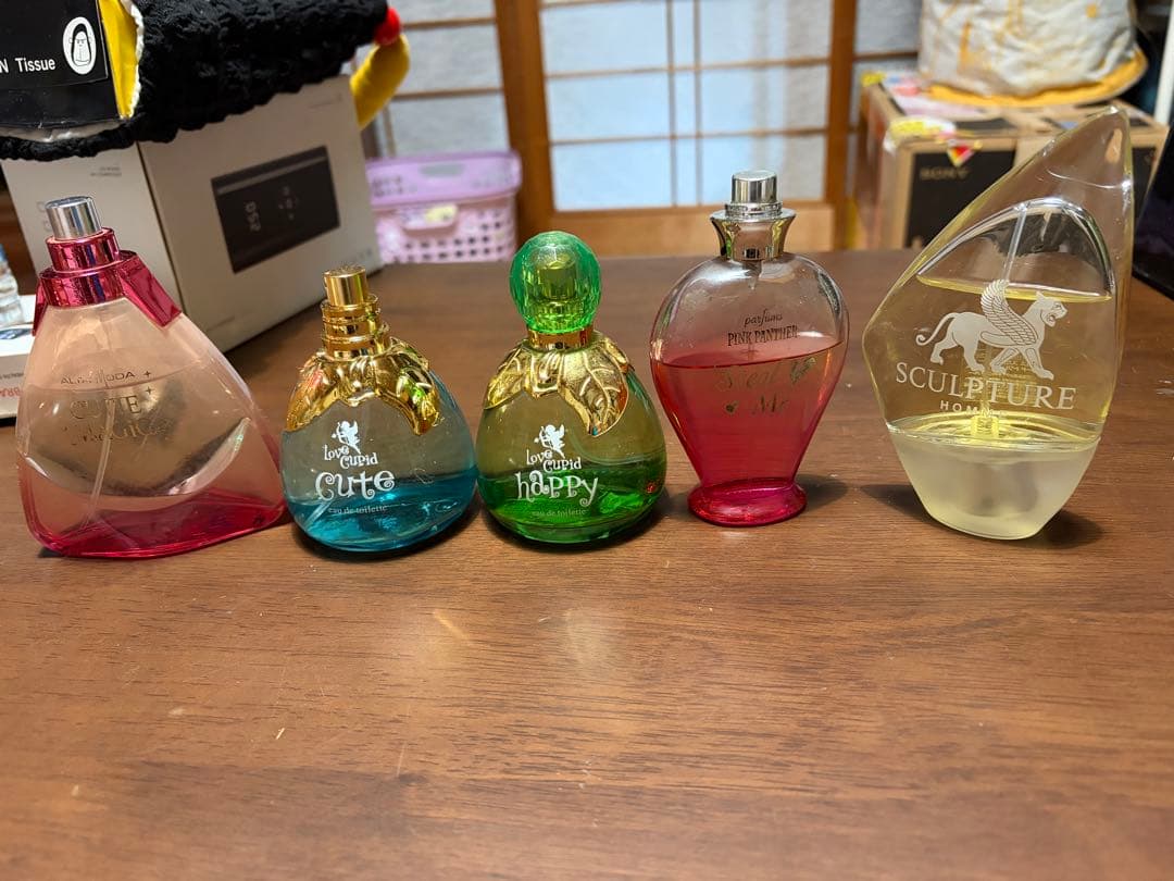 香水まとめ売り28本セット