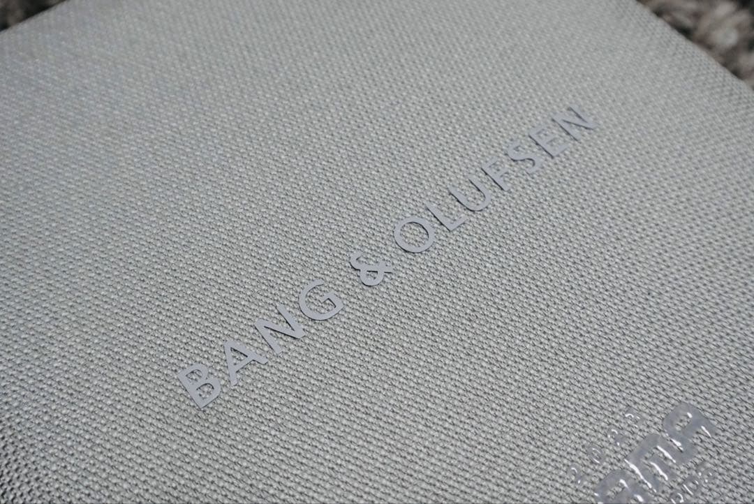 【美品】(限定品)ヘッドホンBang&Olfsen hx mamaAWARDS