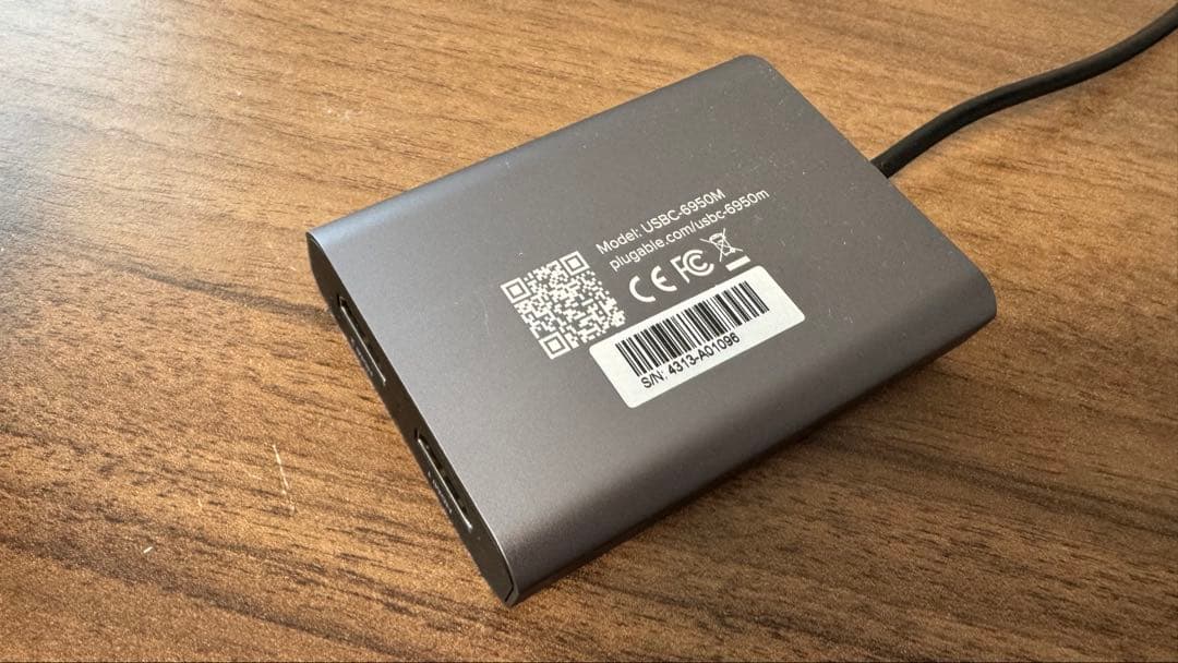 美品 plugable USBC-6950M DisplayLink（4K対応）
