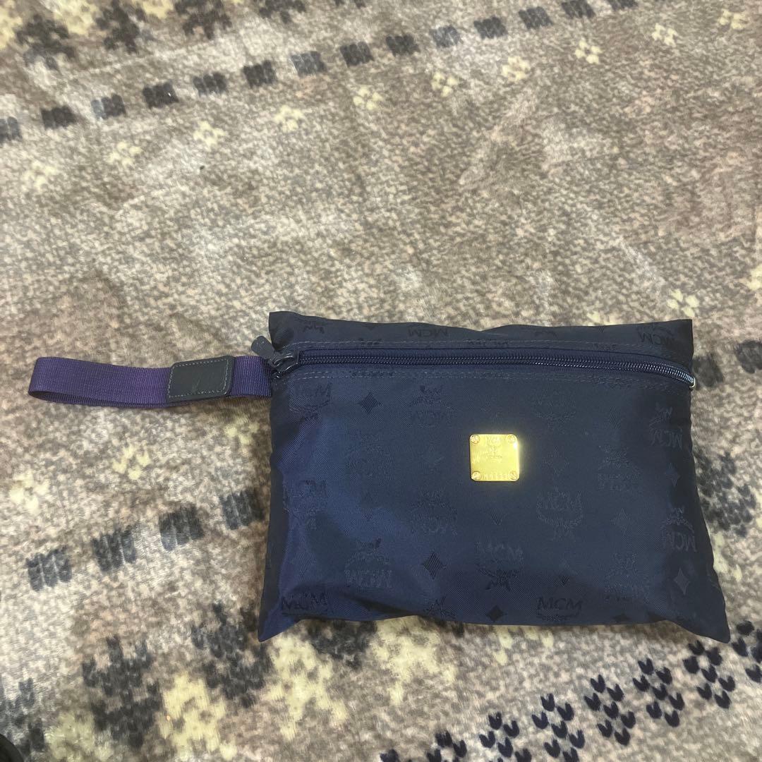 MCM ポーチ入り折りたたみバッグ