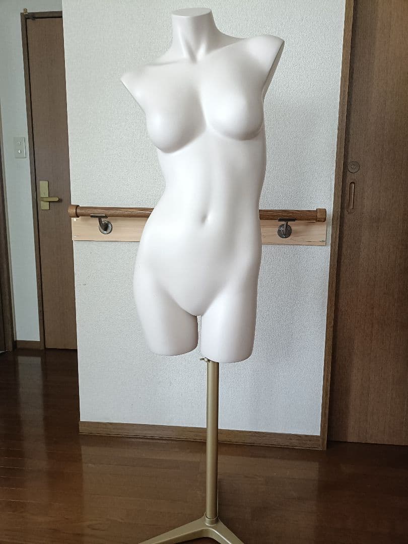 トルソー 女性 レディース マネキン ディスプレイ 良品