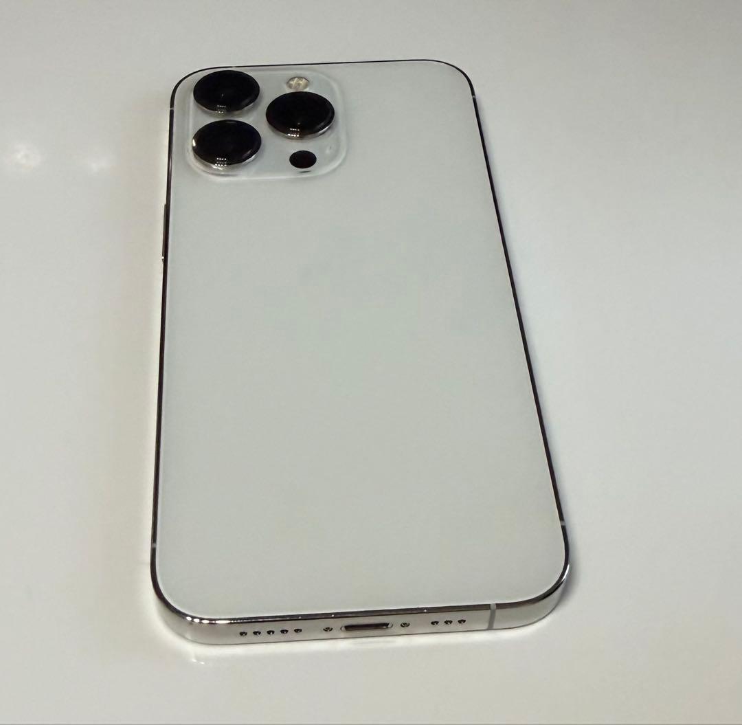 iPhone 13 Pro シルバー 256GB