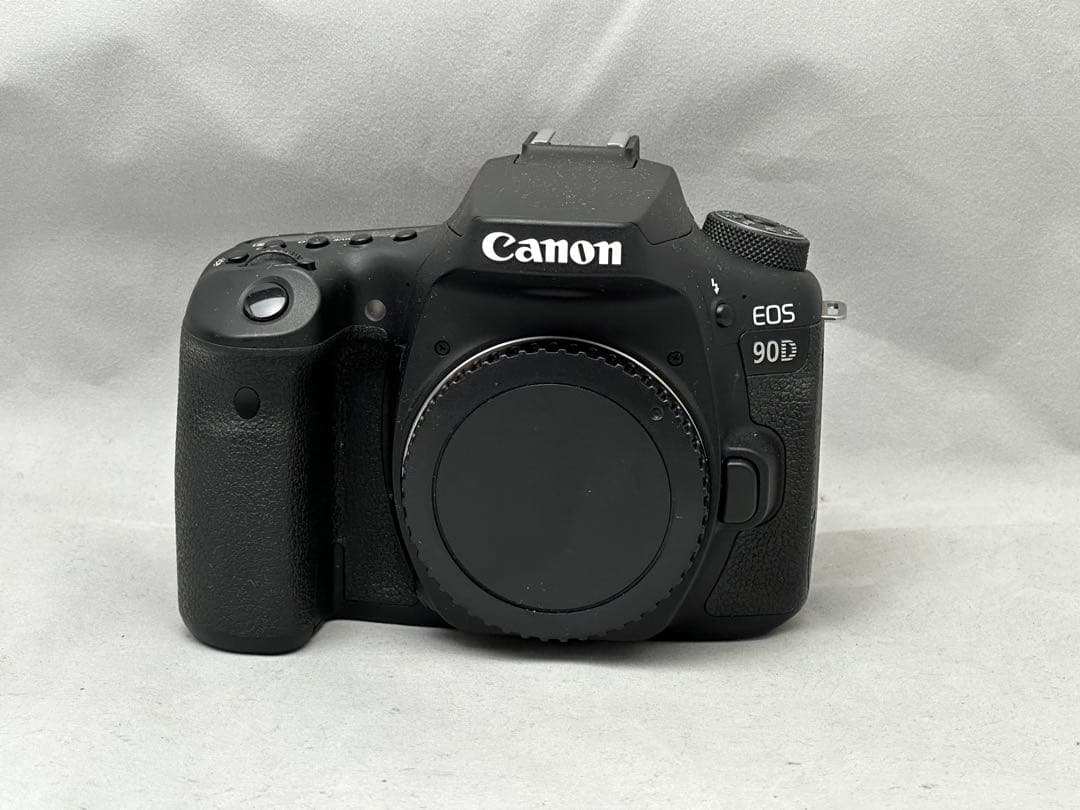 極美品！！Canon EOS 90D デジタル一眼レフ ズームレンズキット