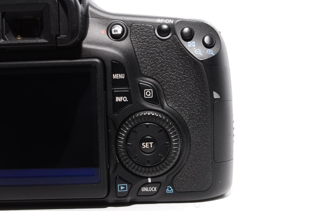Canon EOS 60D レンズ2本セット✨単焦点レンズつき ショット数少✨